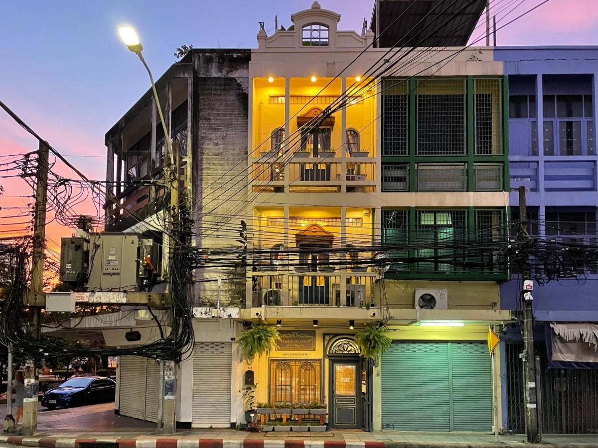 Central Old Town Cottage Bangkok Exterior foto